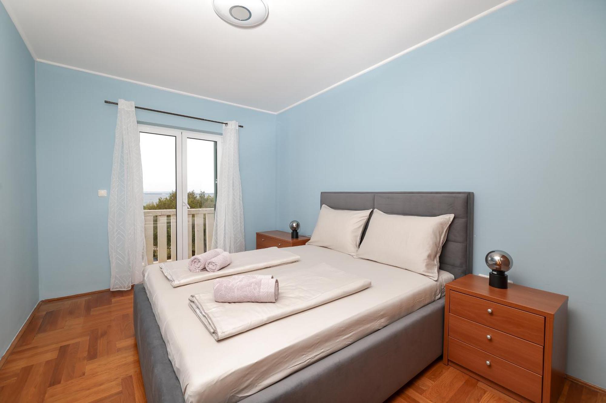 Ad Astra Punta Skala Apartment *